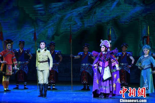 Gala evening marks curtain-up for Shandong intangible cultural heritage month