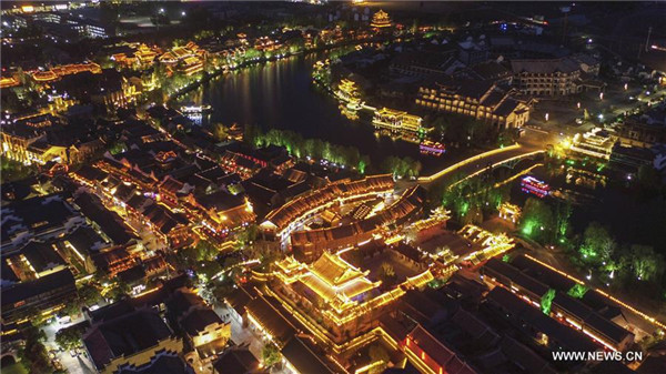 Night view of Taierzhuang ancient town