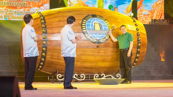 On tap: Qingdao's famous beer festival opens