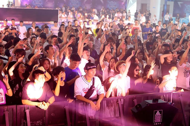Qingdao MUVI Electronic Music Festival kicks off