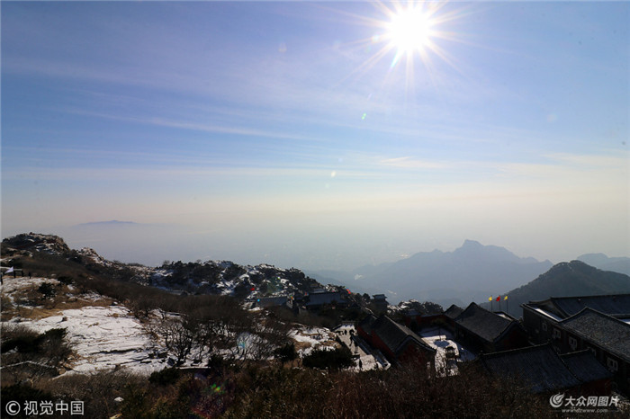Mount Tai after snow captured in photos