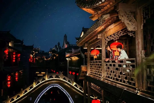 Enjoy your leisure time in Taierzhuang ancient town