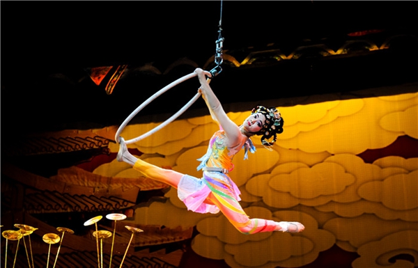 Jinan acrobatic troupe set to dazzle in Japan