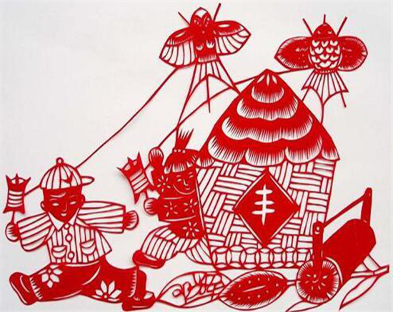 Shandong intangible cultural heritage classroom: the paper-cutting magic