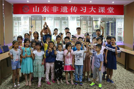 Shandong intangible cultural heritage classroom: how to make a Caozhou dough figure