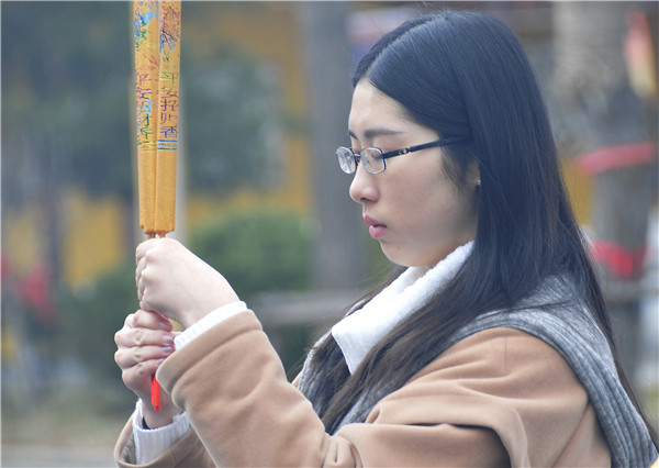 Free temple attracts worldwide pilgrims