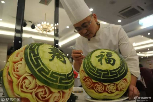 Chefs showcase Shandong cuisine culture in Yantai