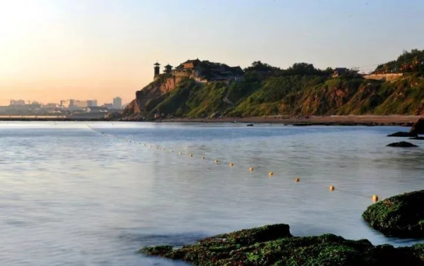 Admire Penglai scenery in early winter