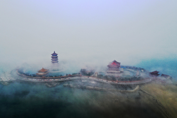 Advection fog leads to spectacular views in Yantai