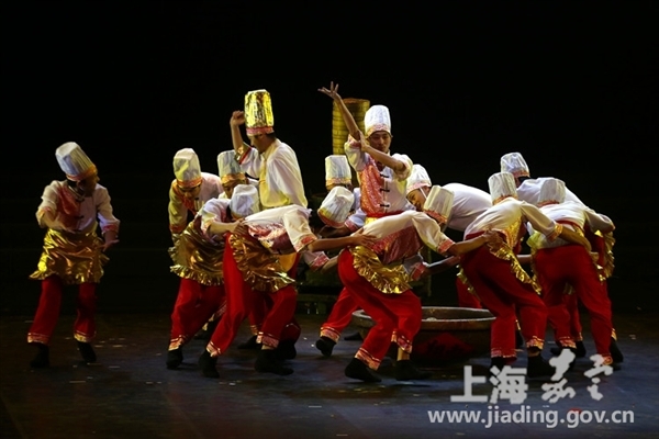Steamed Bun Maker dance participates in China Art Festival finals