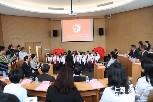 Jiading bilingual school celebrates its one-year anniversary