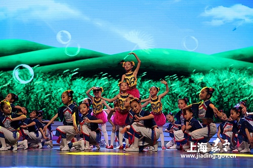 Jiading celebrates Children's Day