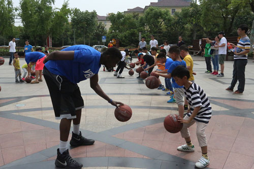 US youth basketball coaches dribble into Nanxiang