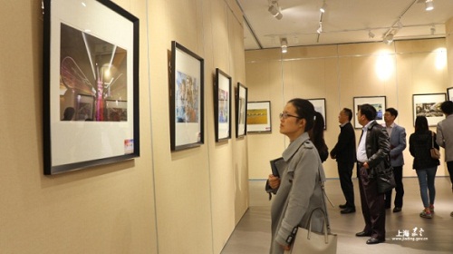 Jiading hosts corporate culture-focused photo exhibition