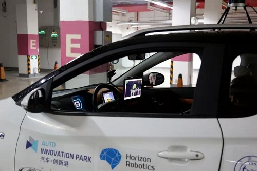 China's first unmanned smart parking lot tested in Jiading