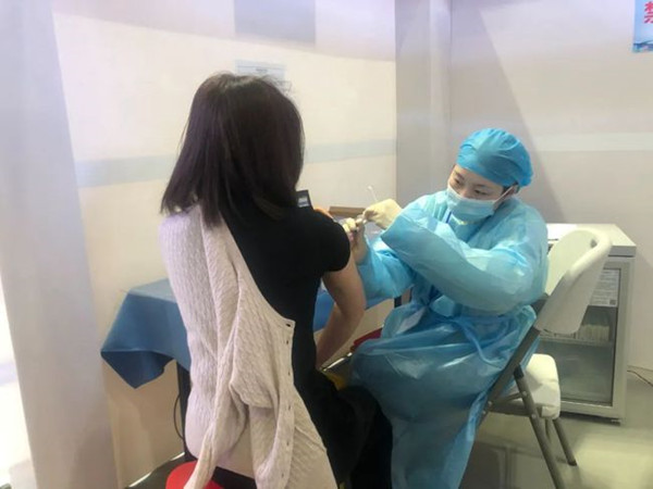 COVID-19 vaccination sites in Jiading