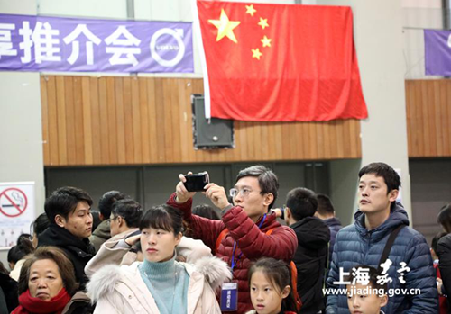 Young East China fencers compete in Jiading