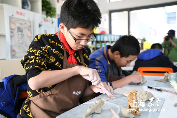 Schools bring Haipai culture into classrooms in Jiading