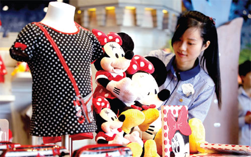 Shanghai Disneyland to offer pre-opening tickets