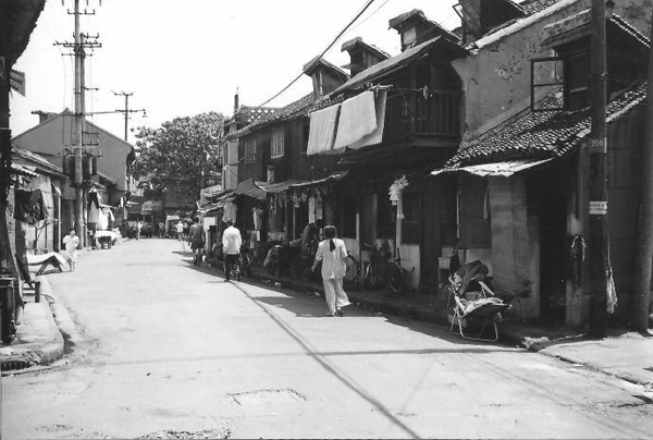 Shanghai then and now: Changes through the lens