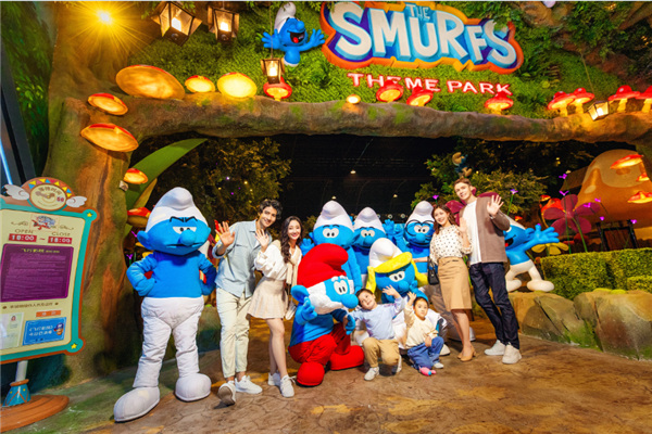 China's first Smurfs theme park celebrates first anniversary