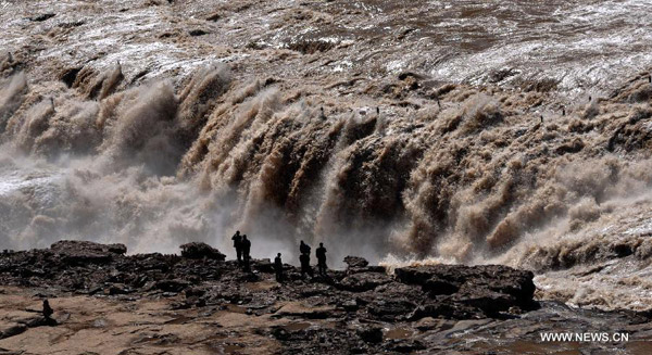 Magnificent Hukou Waterfall