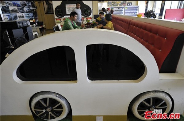 Car-themed restaurant in Taiyuan, Shanxi