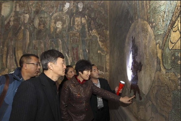 Yongle Palace murals get first scientific study