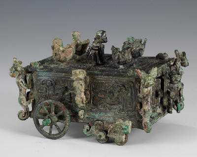 Funeral carriage covered with animals and a footless janitor