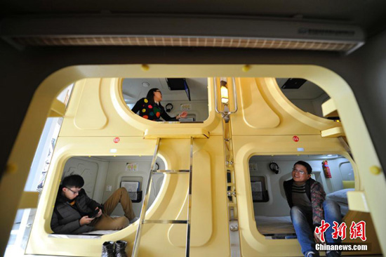 Shanxi's first capsule hotel opens