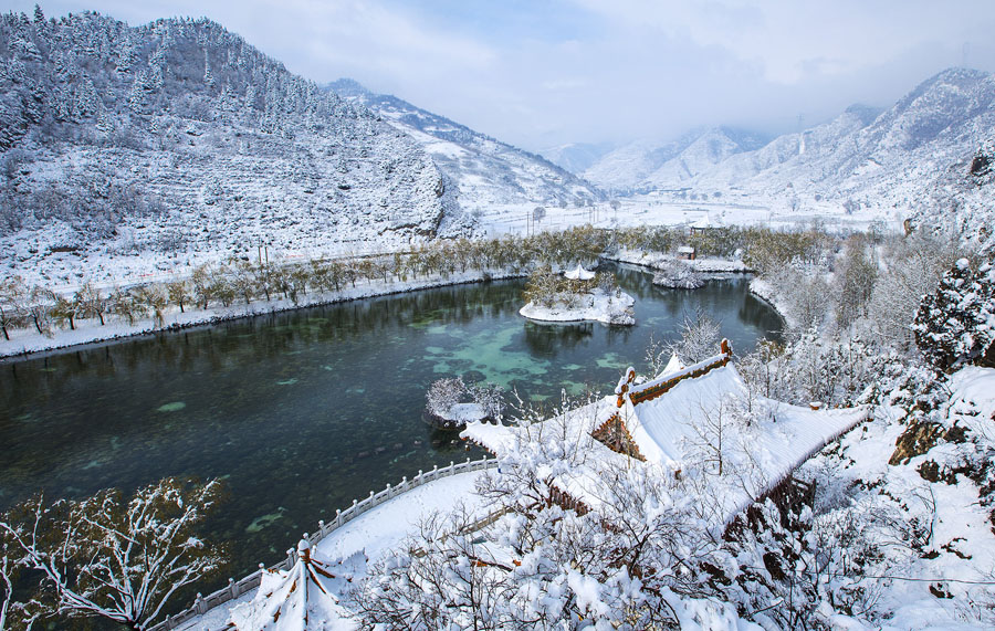 Fairytale scenery of Fenhe River source