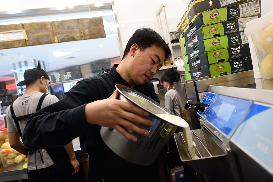 Man aims to provide freshest ice cream possible