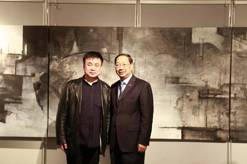 SXU professor exhibits Chinese art in Germany