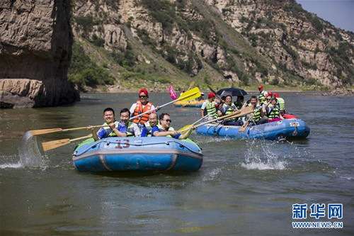 Whitewater rafting becomes popular on Yellow River