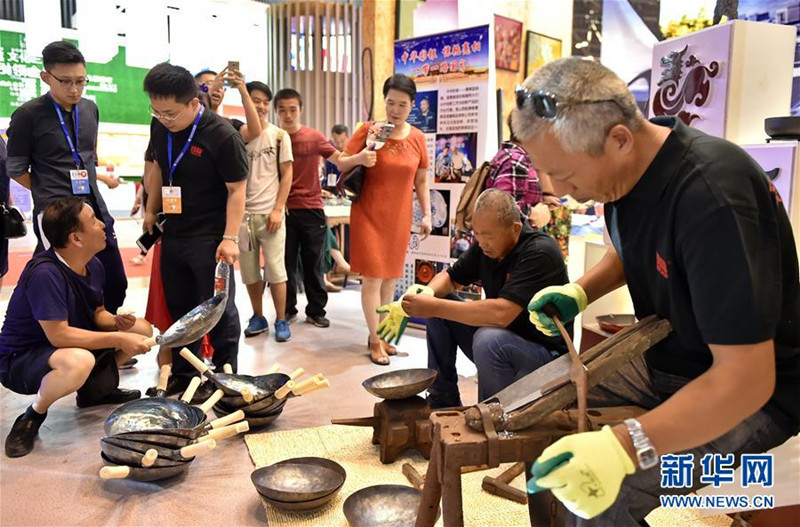 Shanxi traditions on display at cultural industries fair