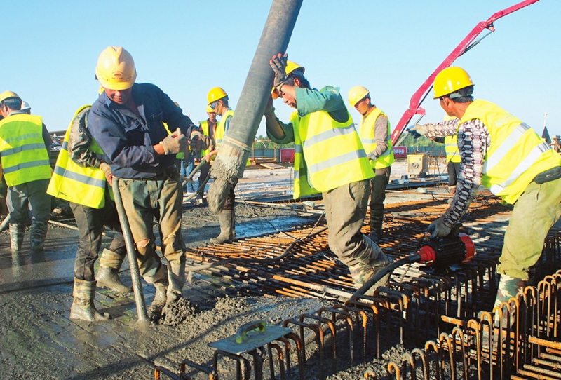 Construction of Datong-Zhangjiakou railway in full swing