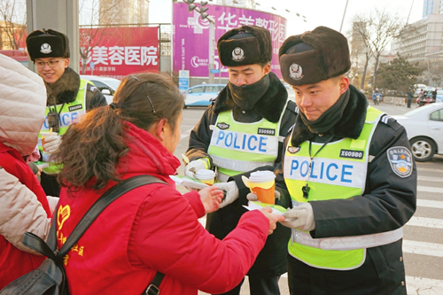 Laba Festival marked in Taiyuan