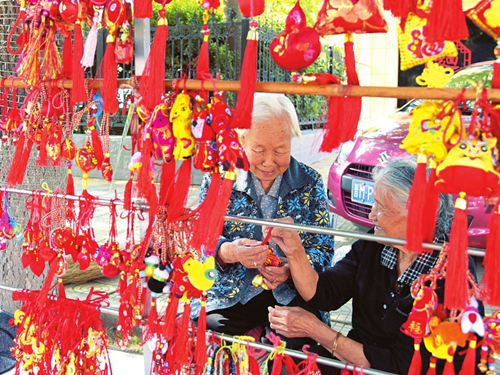 Festive mood sets in Yongji county