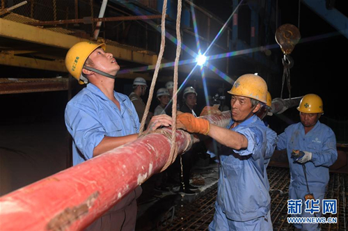 Interprovincial Yellow River Bridge nears completion