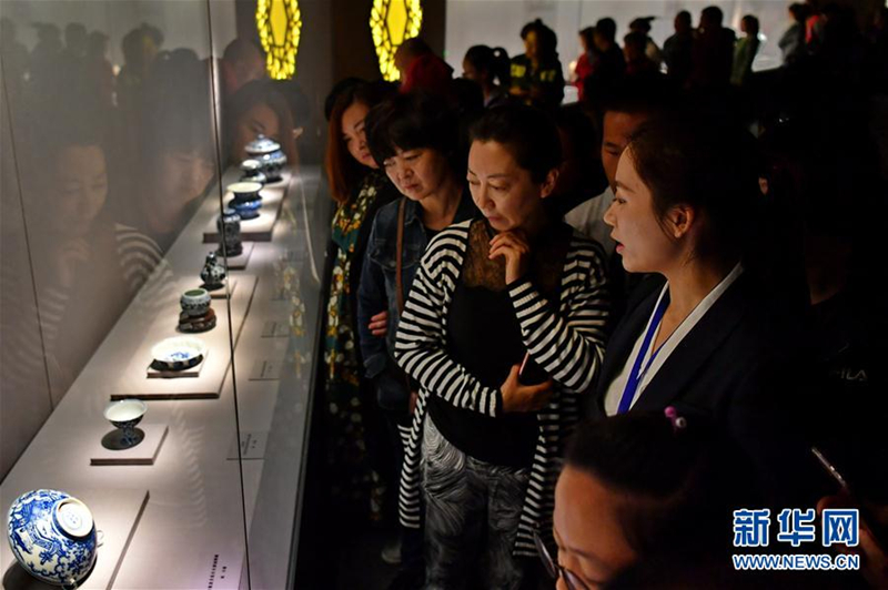 Palace Museum artifacts prove popular in Shanxi