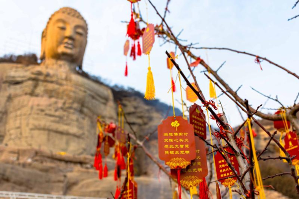 Taiyuan scenic area prepares for temple fair