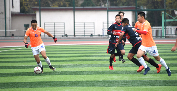 Uruguayan football team competes at SXU