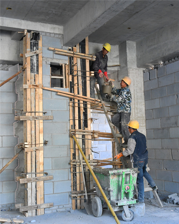 Catch a glimpse of the construction at Dongshan campus