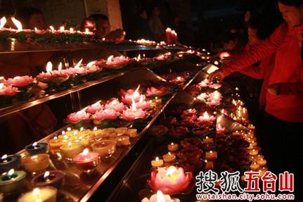 Spectacular Buddhist Ceremony on Mount Wutai