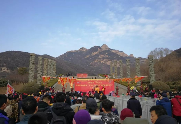 Mount Tai sees boom in tourism