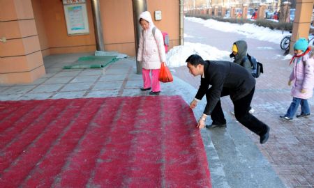 Schools in Tianjin resume classes