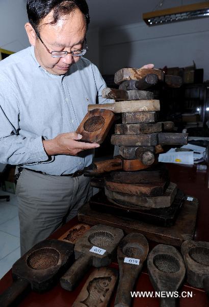 1,000 pieces of moon cake molds collected in Tianjin