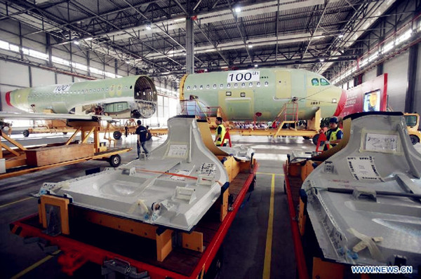 Final assembly examine for 100th A320-series passenger plane