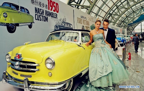 Int'l classic car show held in Tianjin