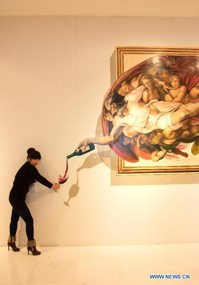 3D paintings exhibited in Tianjin